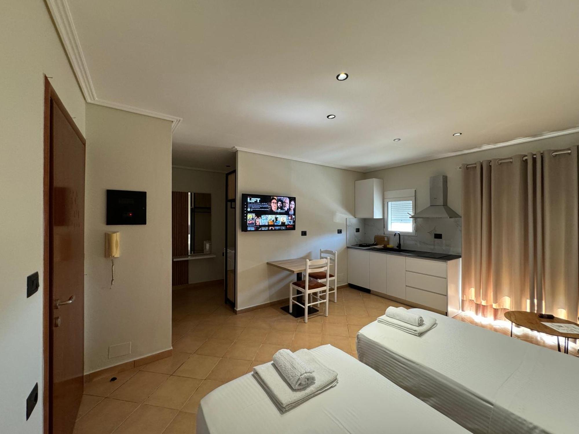 Garden Villa Apartments Саранда Экстерьер фото