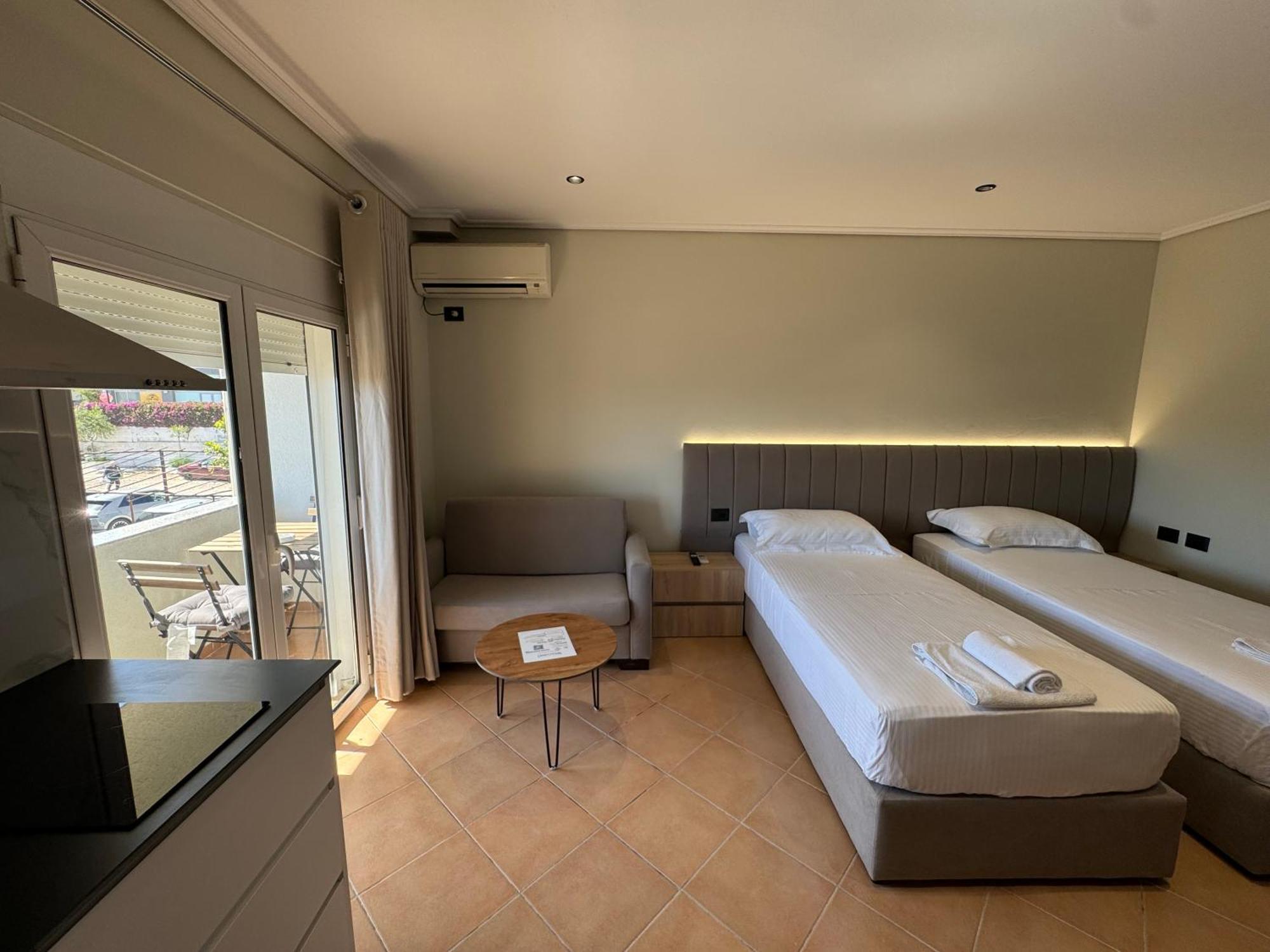Garden Villa Apartments Саранда Экстерьер фото