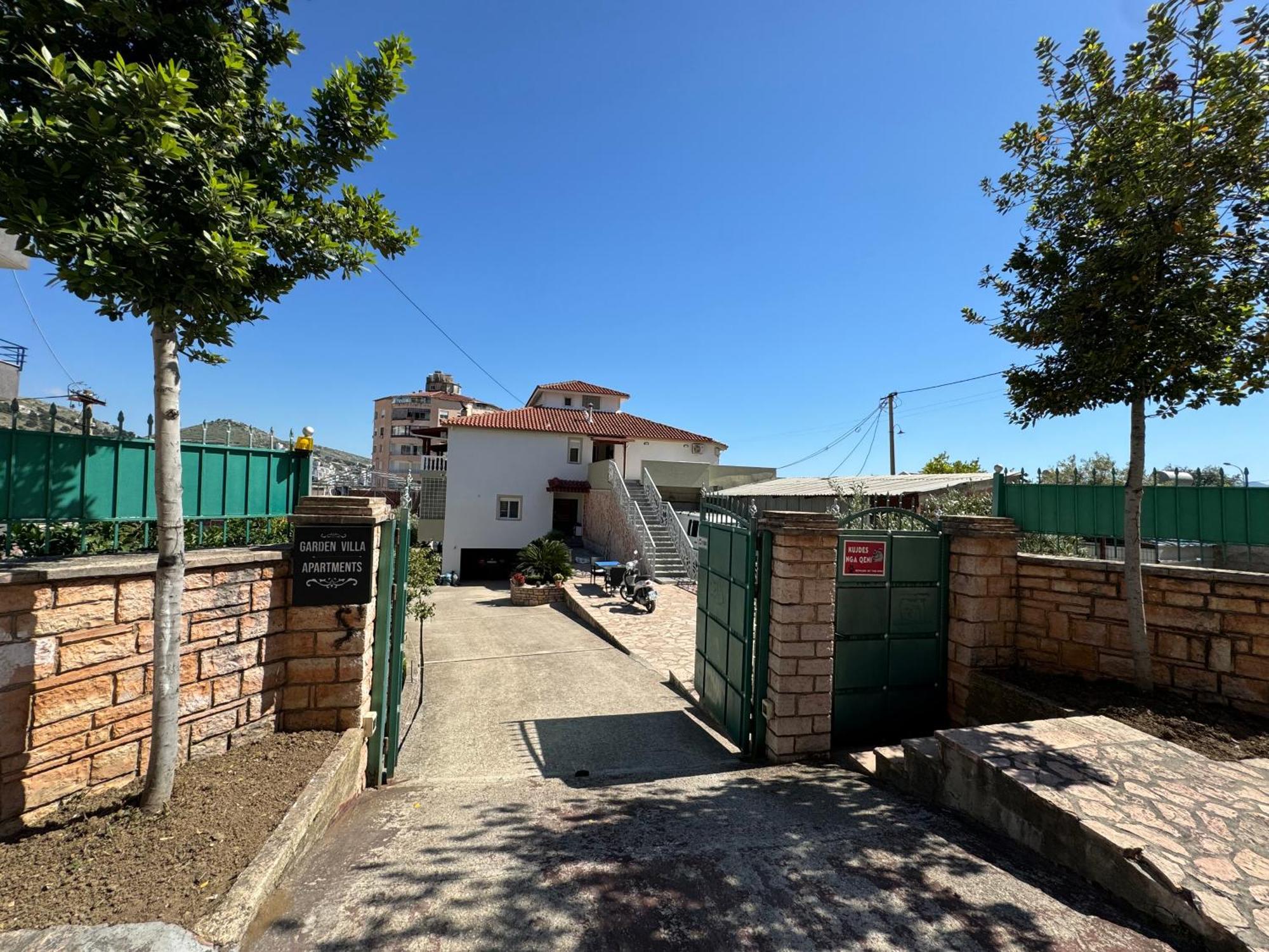 Garden Villa Apartments Саранда Экстерьер фото